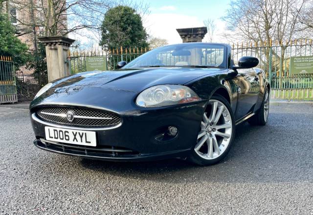 Jaguar XK 4.2 V8 2dr Auto Sports Petrol Black