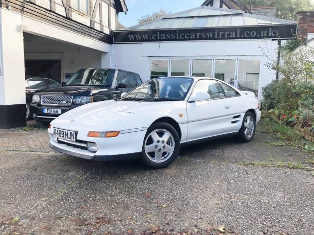 Toyota MR2 2.0 GT T-Bar Sports 2dr Sports Petrol White