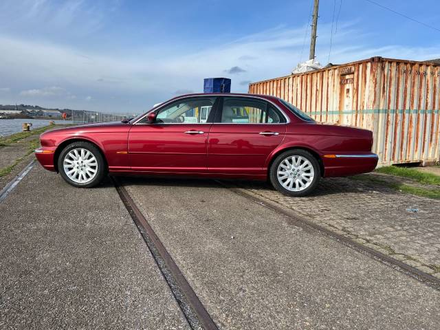 2003 Jaguar XJ Series XJ8 3.5 V8 SE 4dr Auto